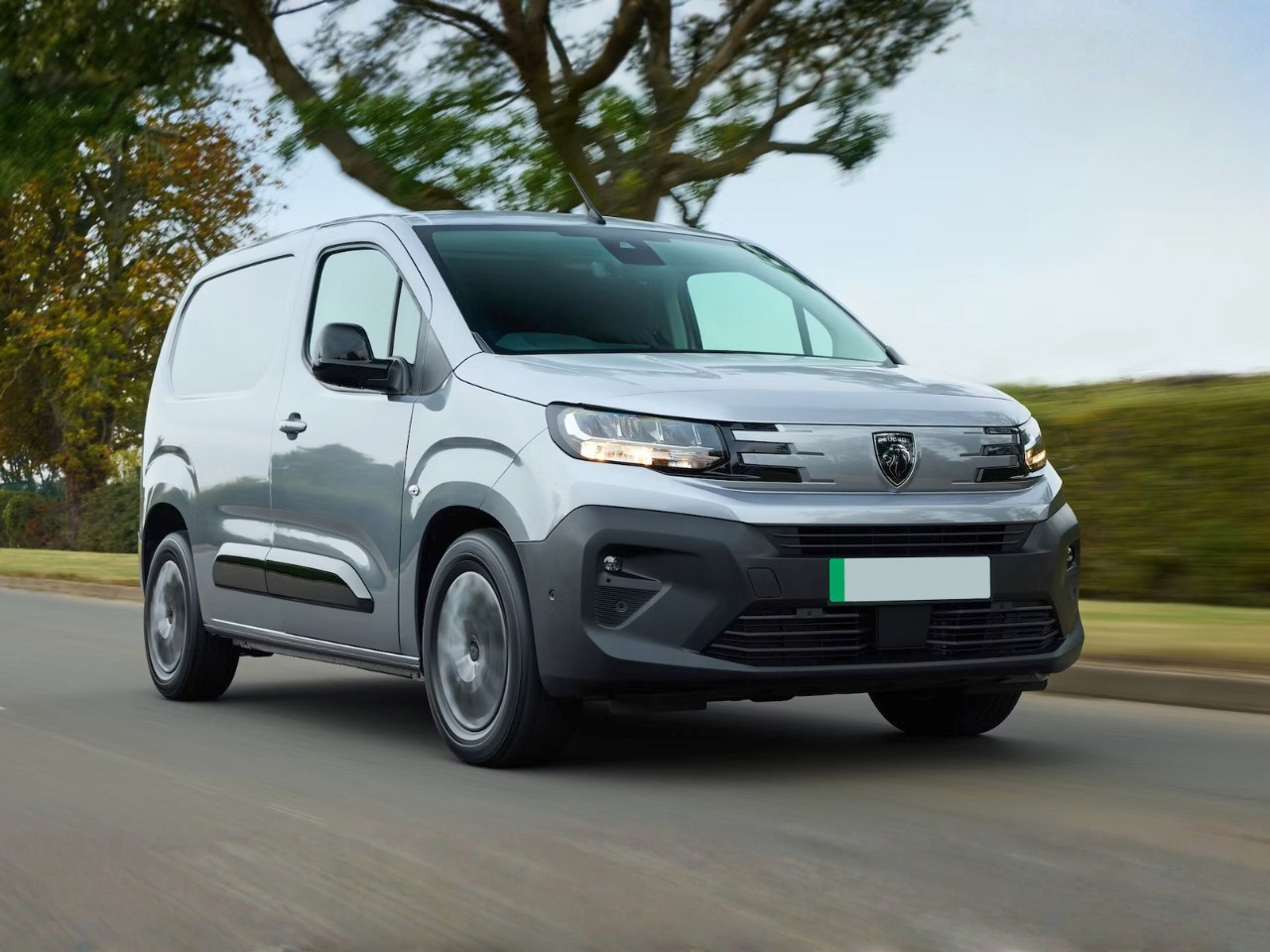 Peugeot E-Partner (1)